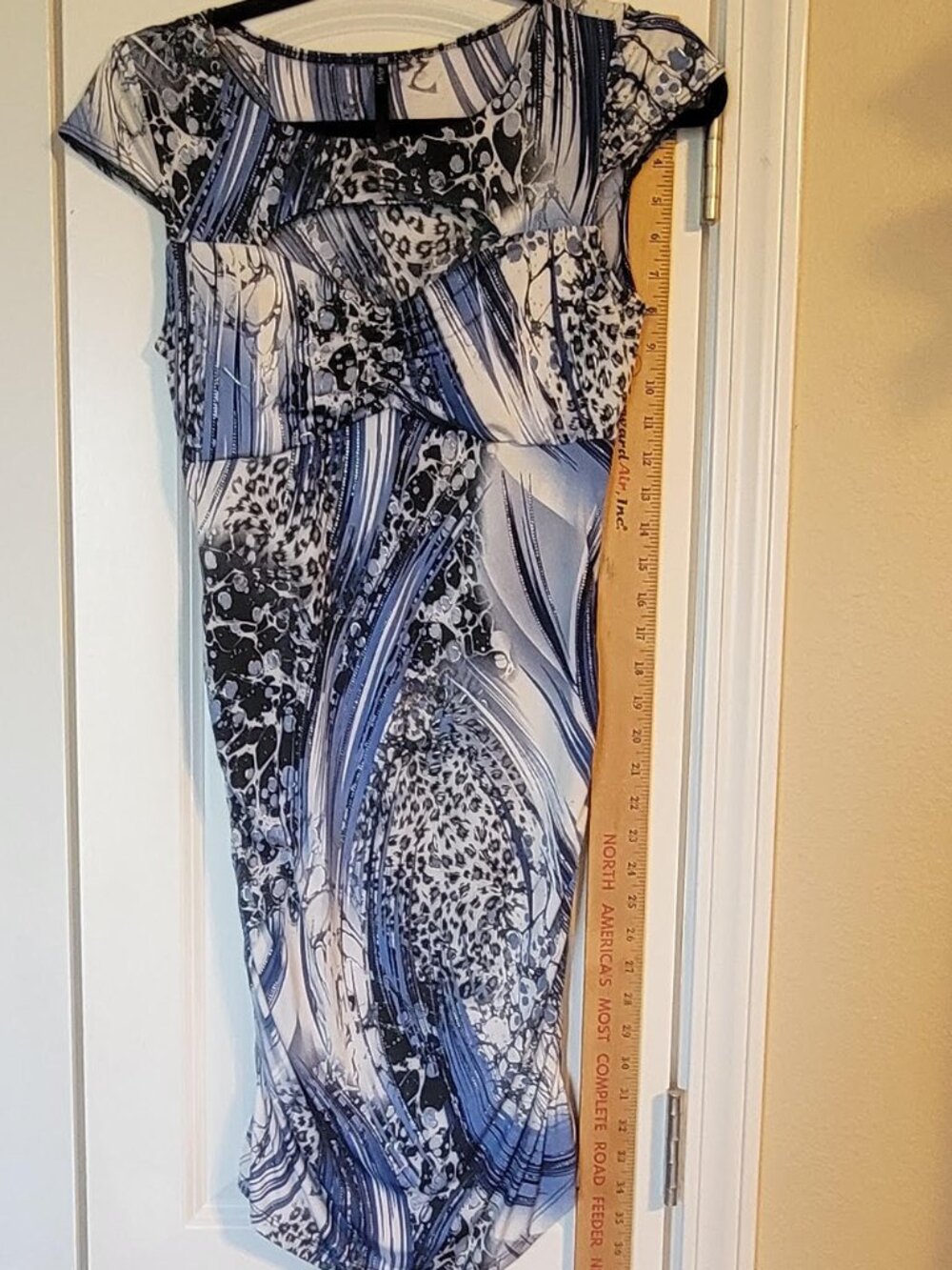 Sharp brand dress in size Large can fit Medium